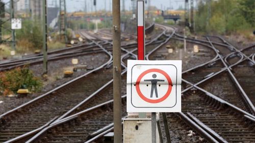 wdr-regional-zugverkehr-lahmgelegt-100.jpg